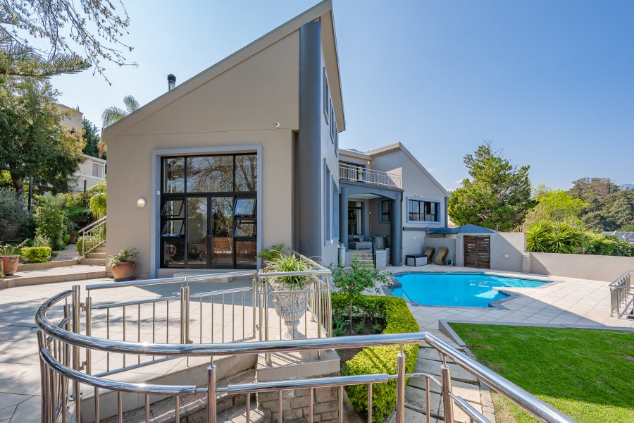 4 Bedroom Property for Sale in La Concorde Western Cape